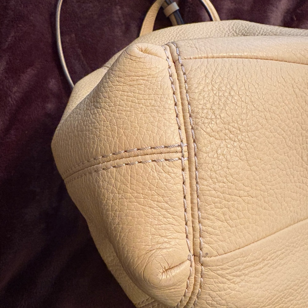 Coach Soft Yellow Leather Shoulder Bag - Picture 15 of 16